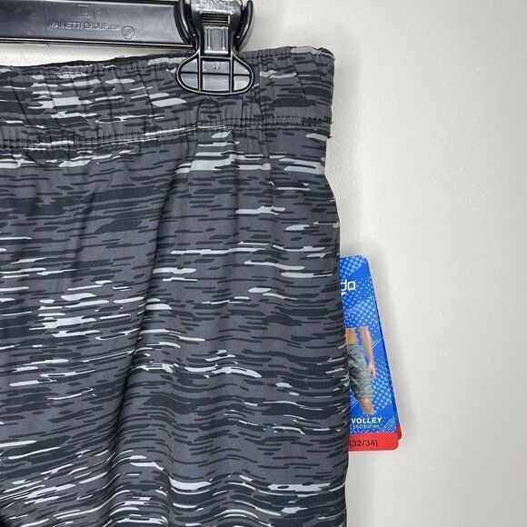 SPEEDO Shorts Mens Medium 32/34 Tech Volley NEW Anti-Chafe Lined Swimwear - Picture 2 of 8